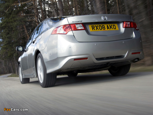 Honda Accord Sedan UK-spec (CU) 2008–11 images (640 x 480)