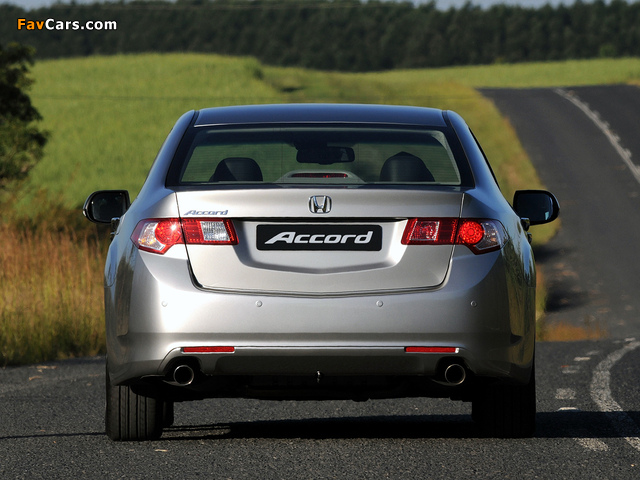 Honda Accord Sedan ZA-spec (CU) 2008–11 photos (640 x 480)