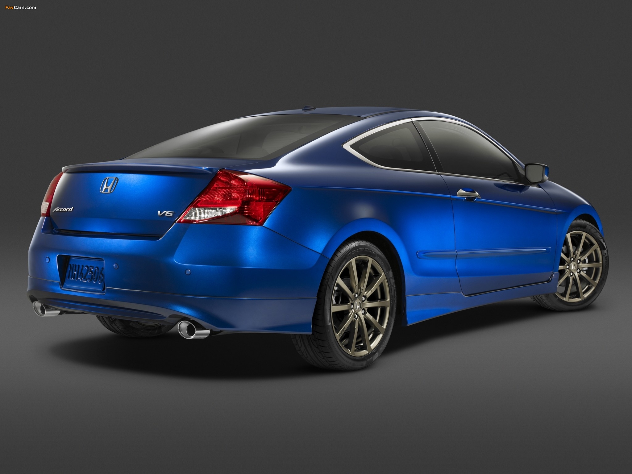 Honda Accord Coupe HFP Package 2010–12 images (2048 x 1536)