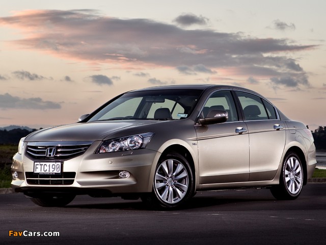 Honda Accord Sedan AU-spec 2011–12 photos (640 x 480)