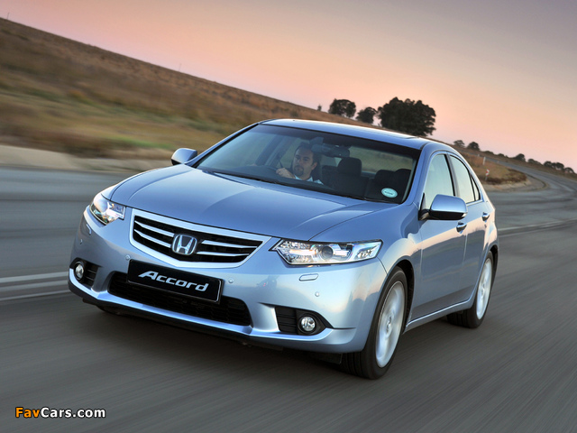 Honda Accord Sedan ZA-spec (CU) 2011 wallpapers (640 x 480)