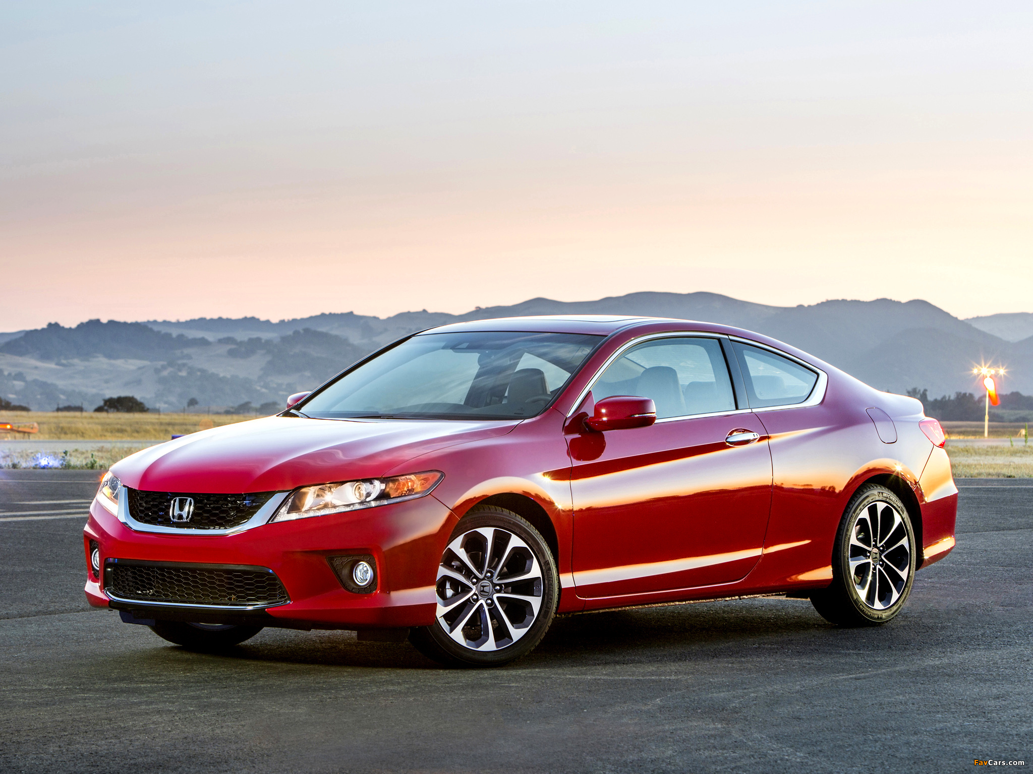 Honda Accord EX-L V6 Coupe 2012 wallpapers (2048 x 1536)