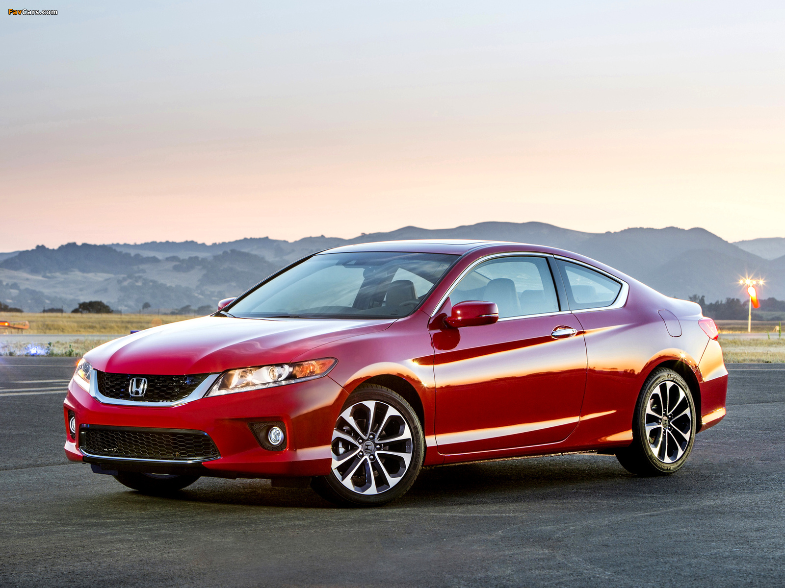 Honda Accord EX-L V6 Coupe 2012 wallpapers (1600 x 1200)