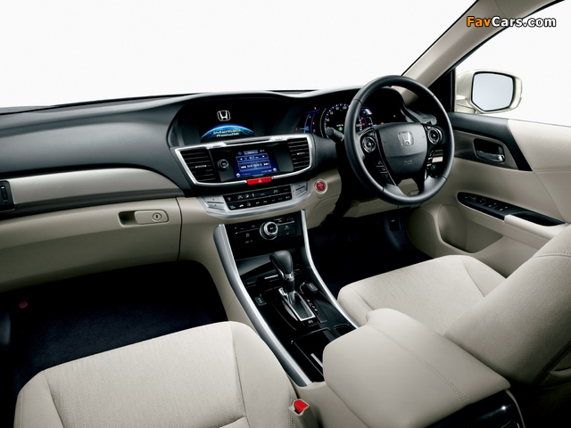 Honda Accord Plug-in Hybrid JP-spec 2013 images (640 x 480)