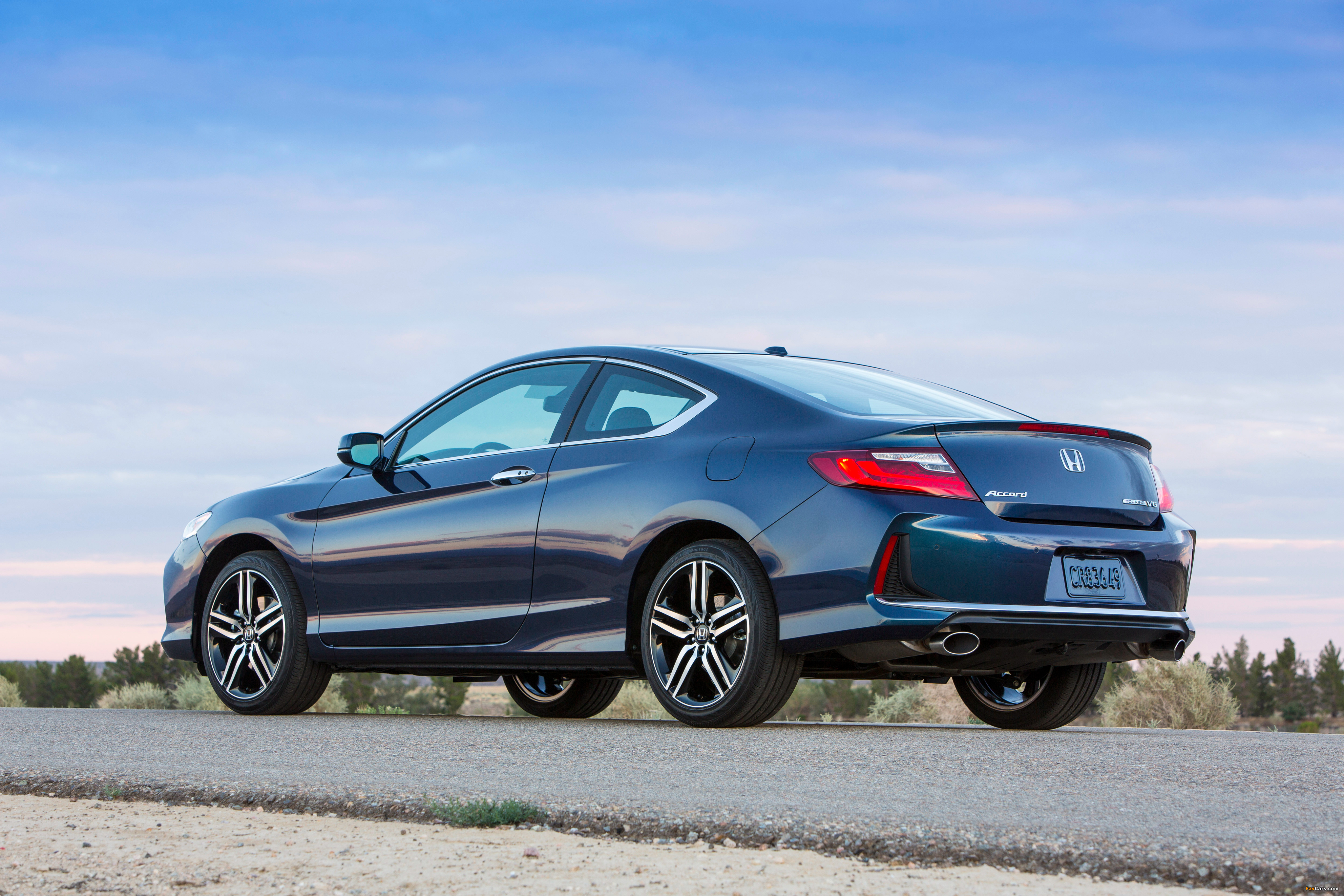 Honda Accord Touring Coupe 2015 wallpapers (4096 x 2731)