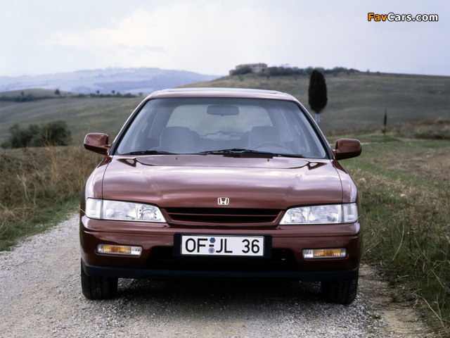 Images of Honda Accord Aerodeck (CE) 1993–98 (640 x 480)
