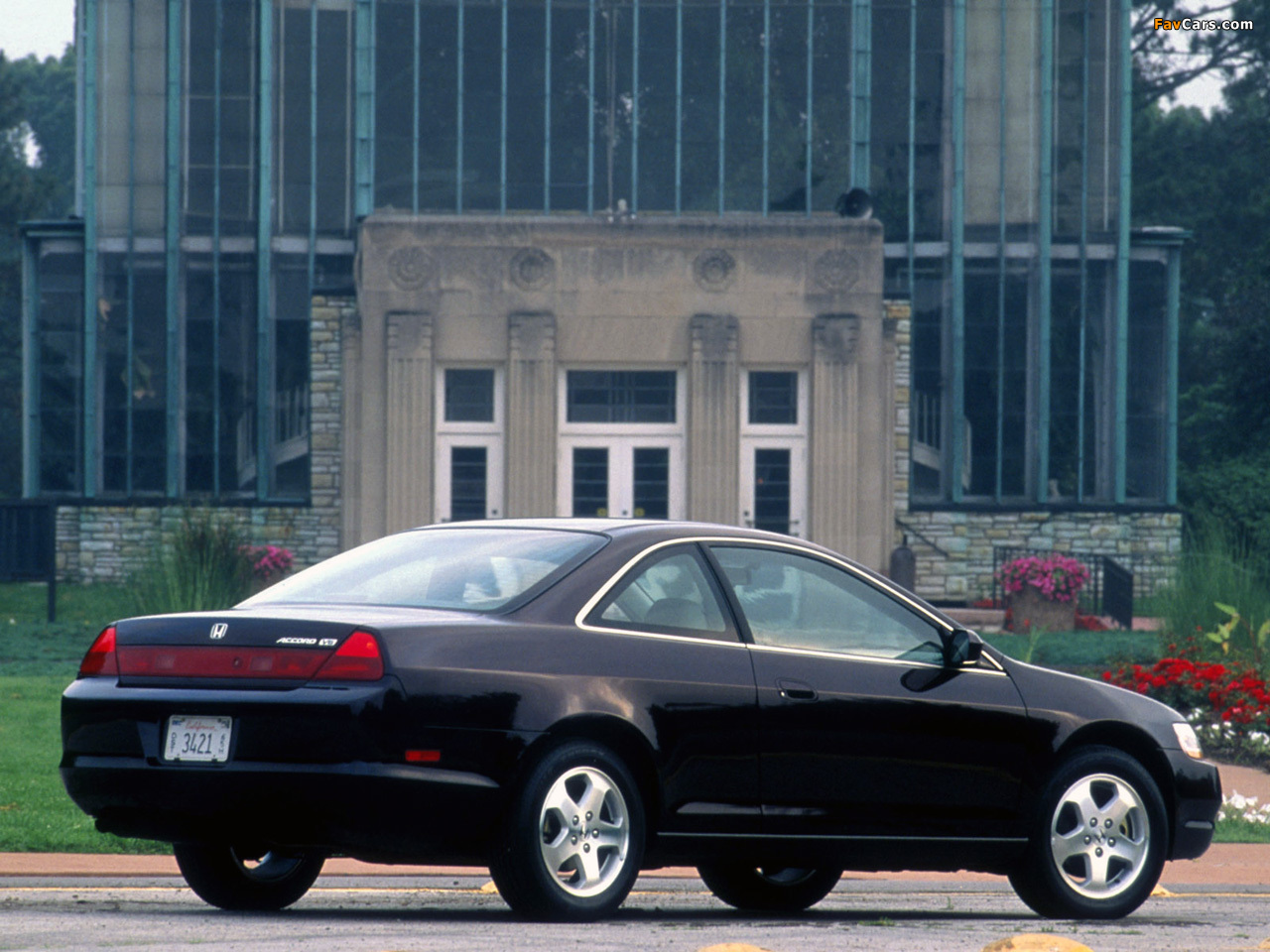 Images of Honda Accord Coupe US-spec 1998–2002 (1280 x 960)