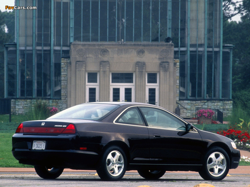 Images of Honda Accord Coupe US-spec 1998–2002 (800 x 600)