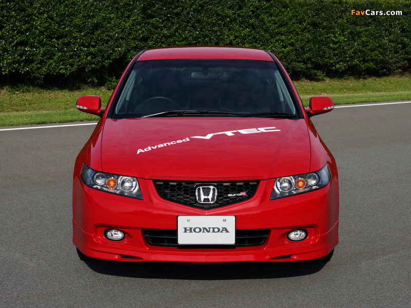 Images of Honda Accord Euro-R Sedan (CL7) 2002–05 (800 x 600)