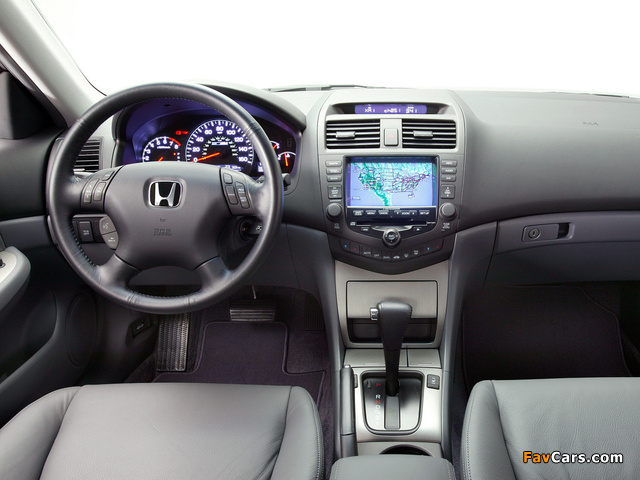 Images of Honda Accord Hybrid US-spec 2005–06 (640 x 480)