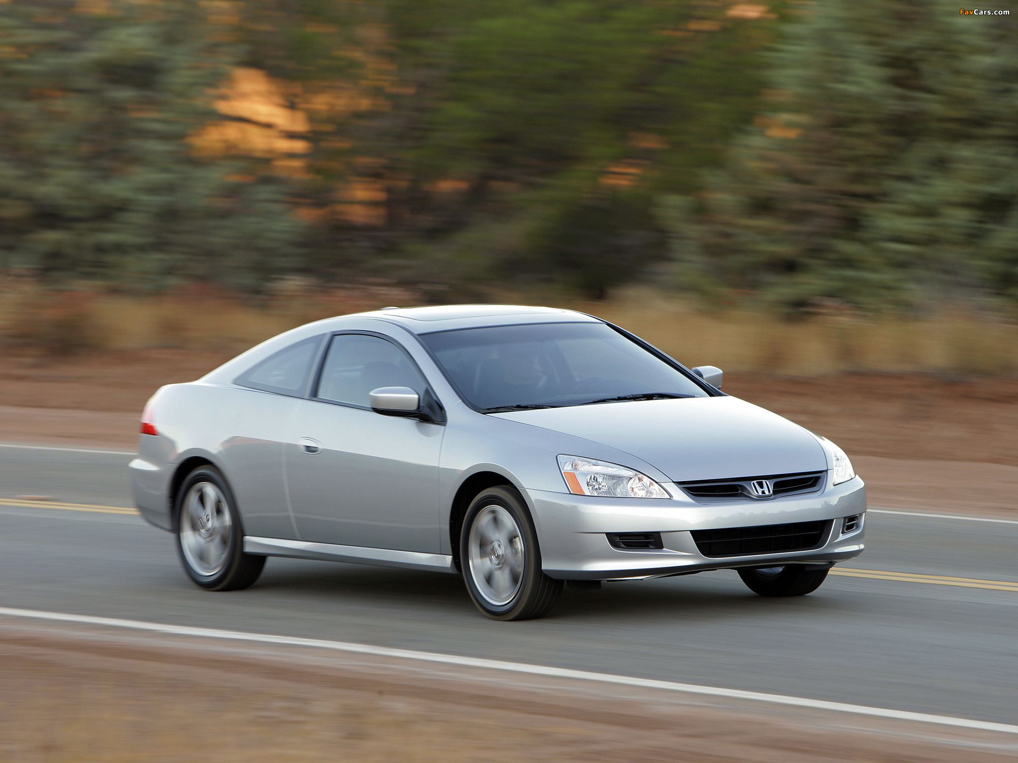 Images of Honda Accord Coupe US-spec 2006–07 (2048 x 1536)