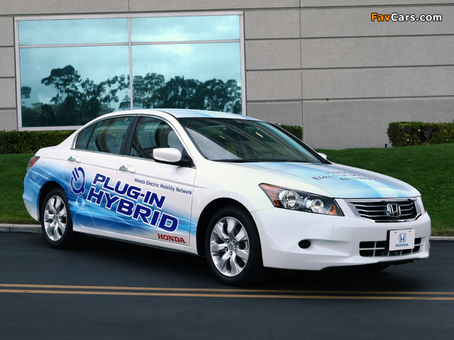 Images of Honda Accord PHEV Prototype US-spec 2010 (640 x 480)