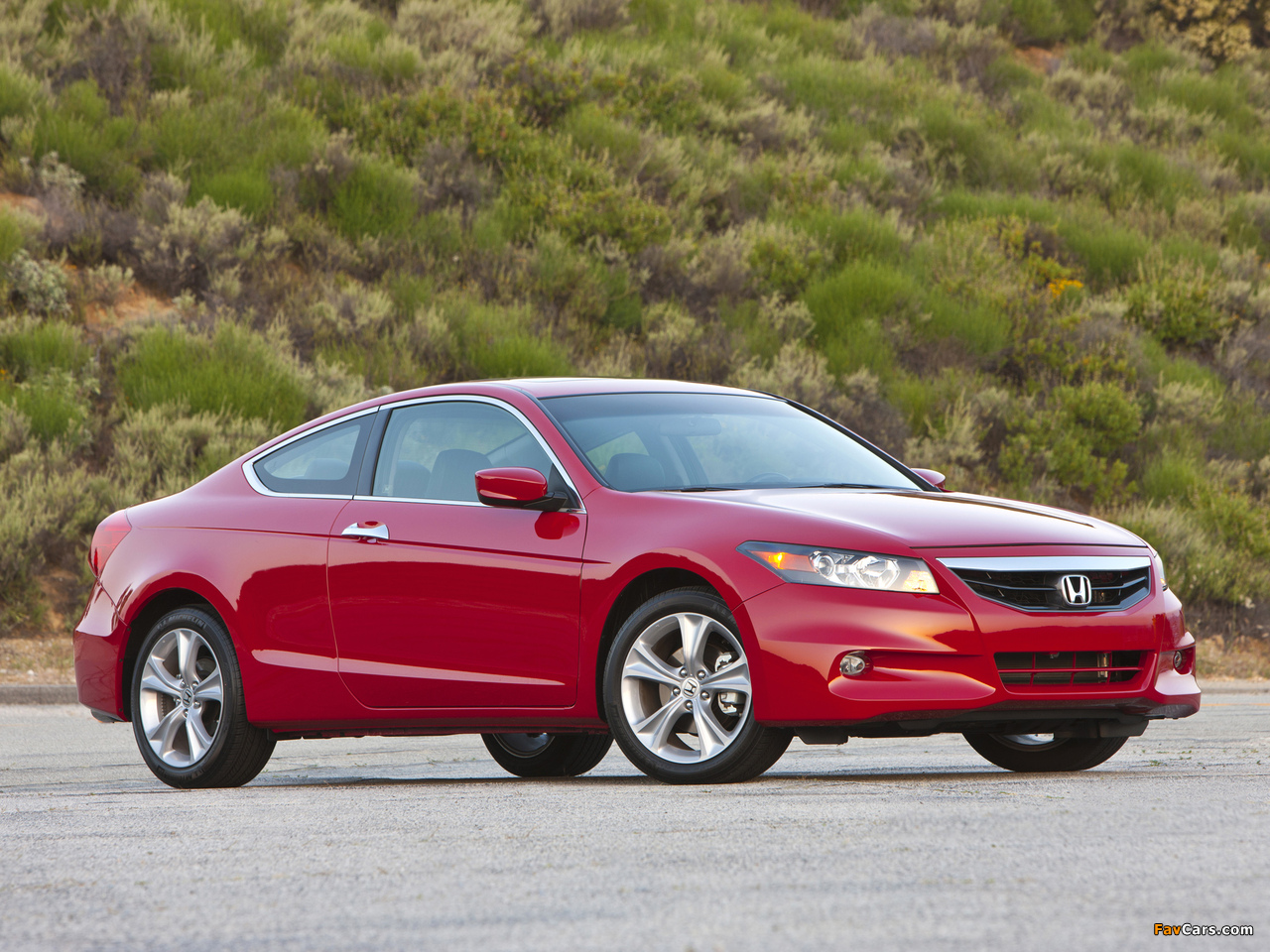 Images of Honda Accord Coupe US-spec 2010–12 (1280 x 960)
