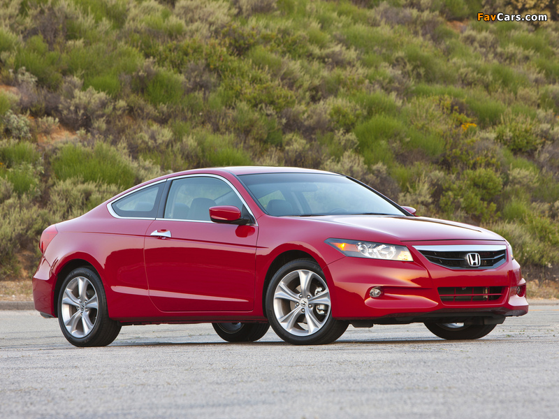 Images of Honda Accord Coupe US-spec 2010–12 (800 x 600)