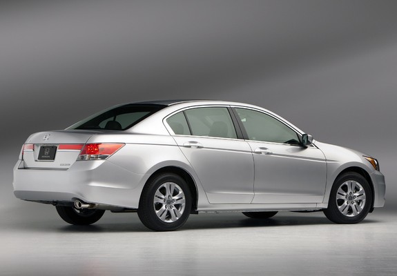 Images of Honda Accord Sedan SE US-spec 2011–12