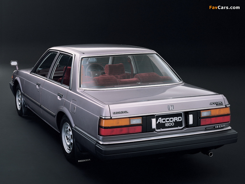 Photos of Honda Accord Sedan 1981–85 (800 x 600)