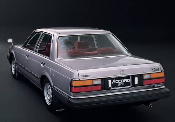 Photos of Honda Accord Sedan 1981–85