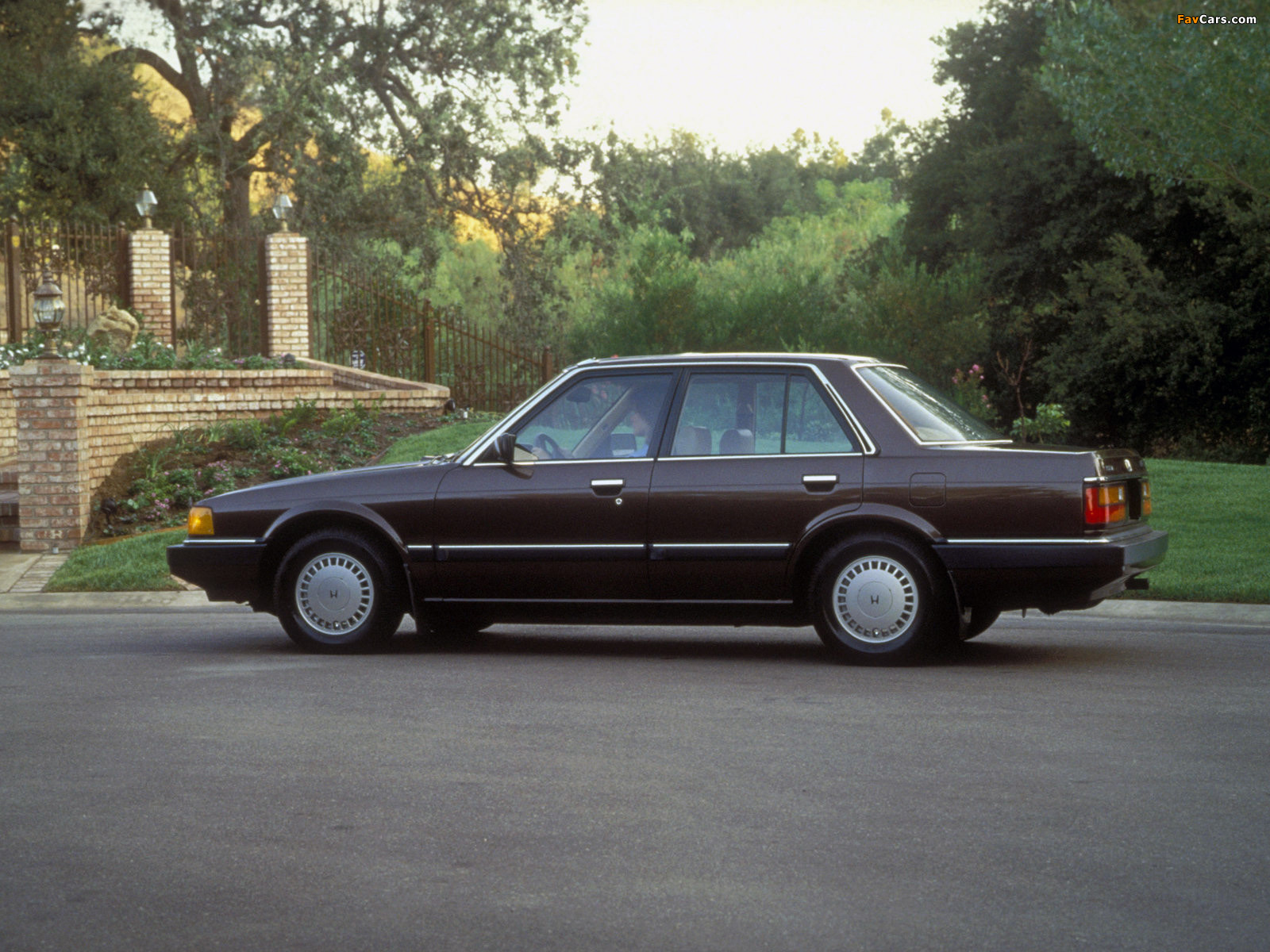 Photos of Honda Accord Sedan US-spec 1982–85 (1600 x 1200)