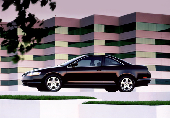Photos of Honda Accord Coupe US-spec 1998–2002