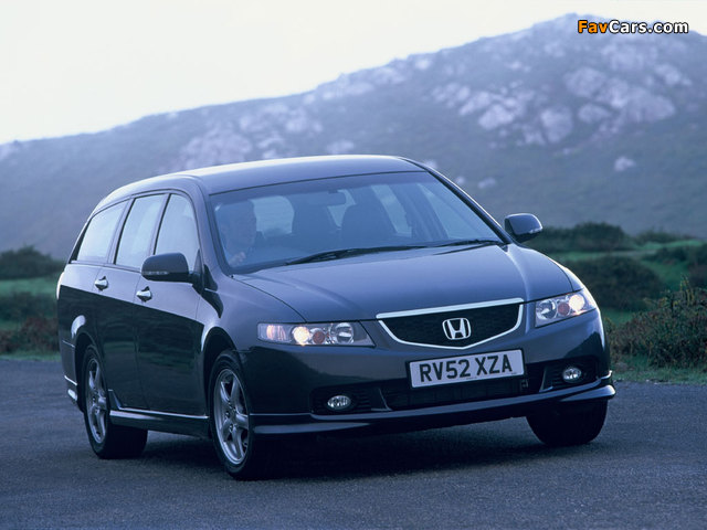 Photos of Honda Accord Type-S Tourer (CM2) 2003–06 (640 x 480)