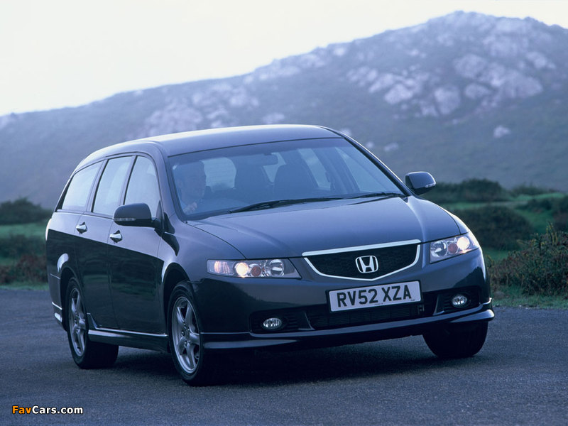 Photos of Honda Accord Type-S Tourer (CM2) 2003–06 (800 x 600)