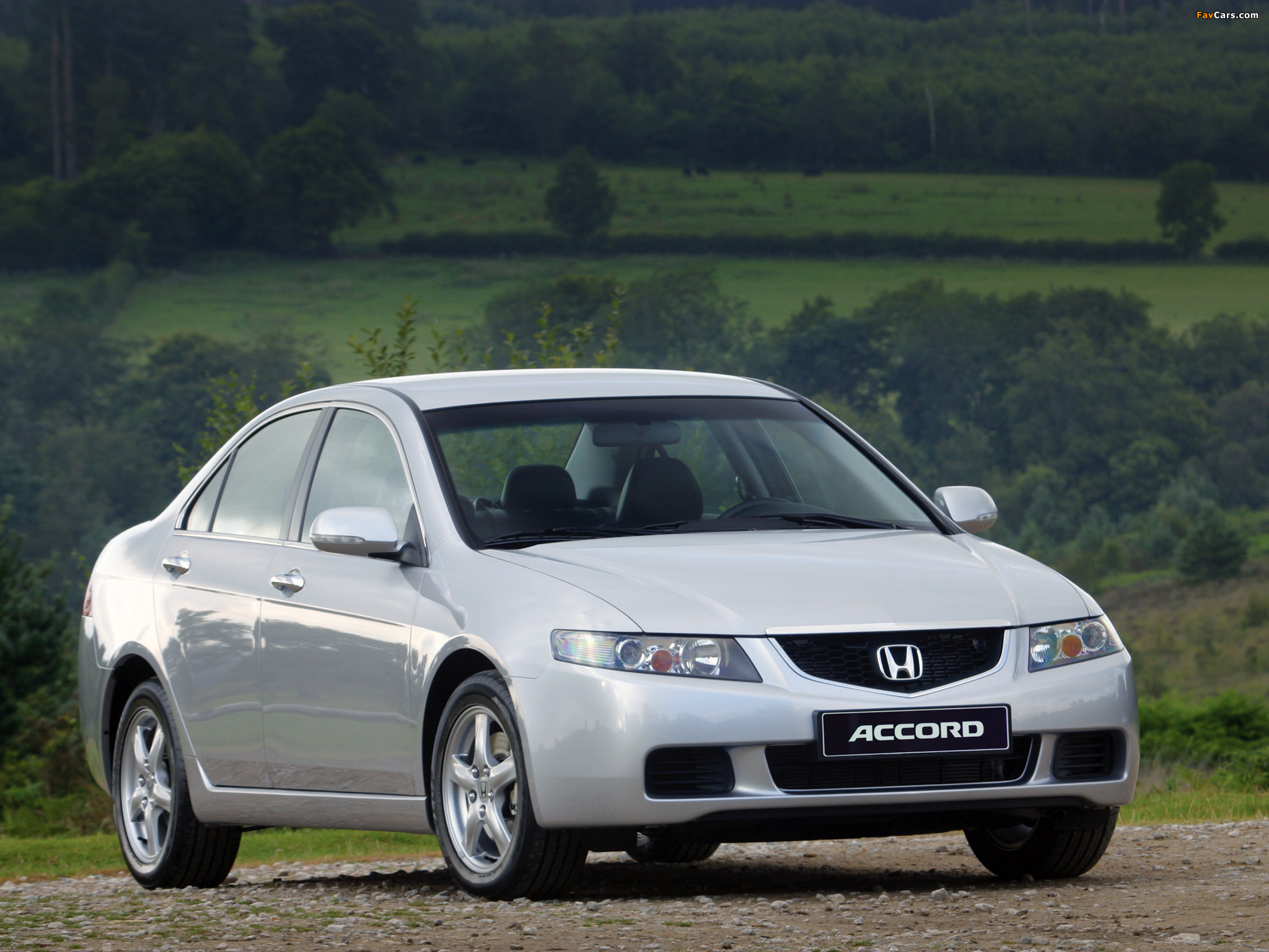 Photos of Honda Accord Sedan (CL) 2003–06 (2048 x 1536)