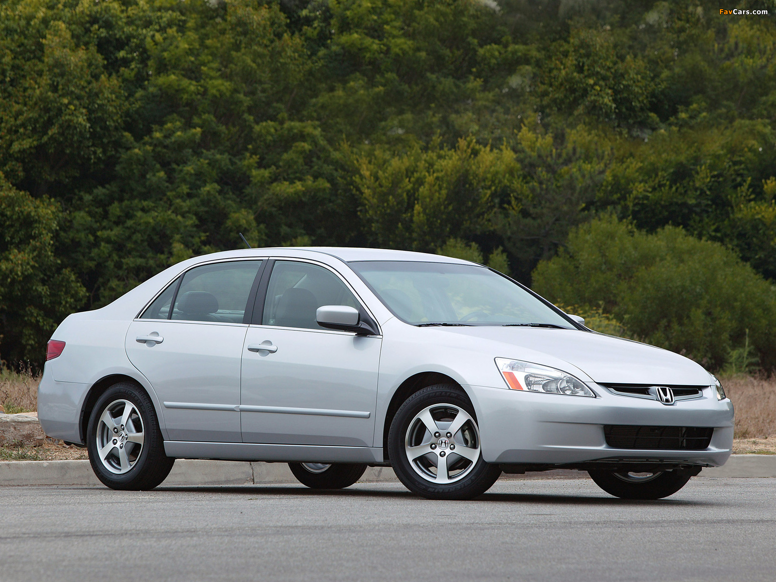 Photos of Honda Accord Hybrid US-spec 2005–06 (1600 x 1200)