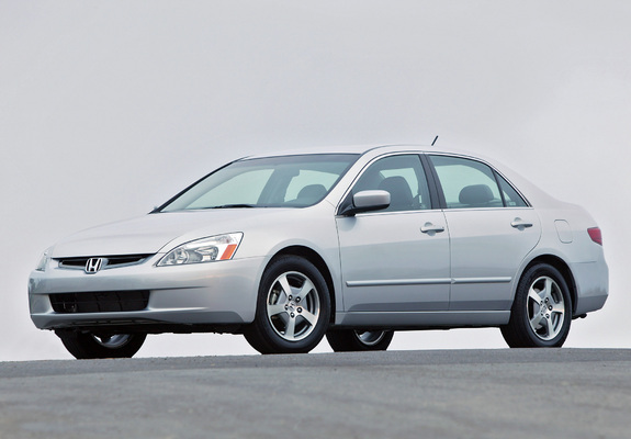 Photos of Honda Accord Hybrid US-spec 2005–06