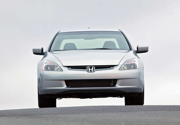 Photos of Honda Accord Hybrid US-spec 2005–06