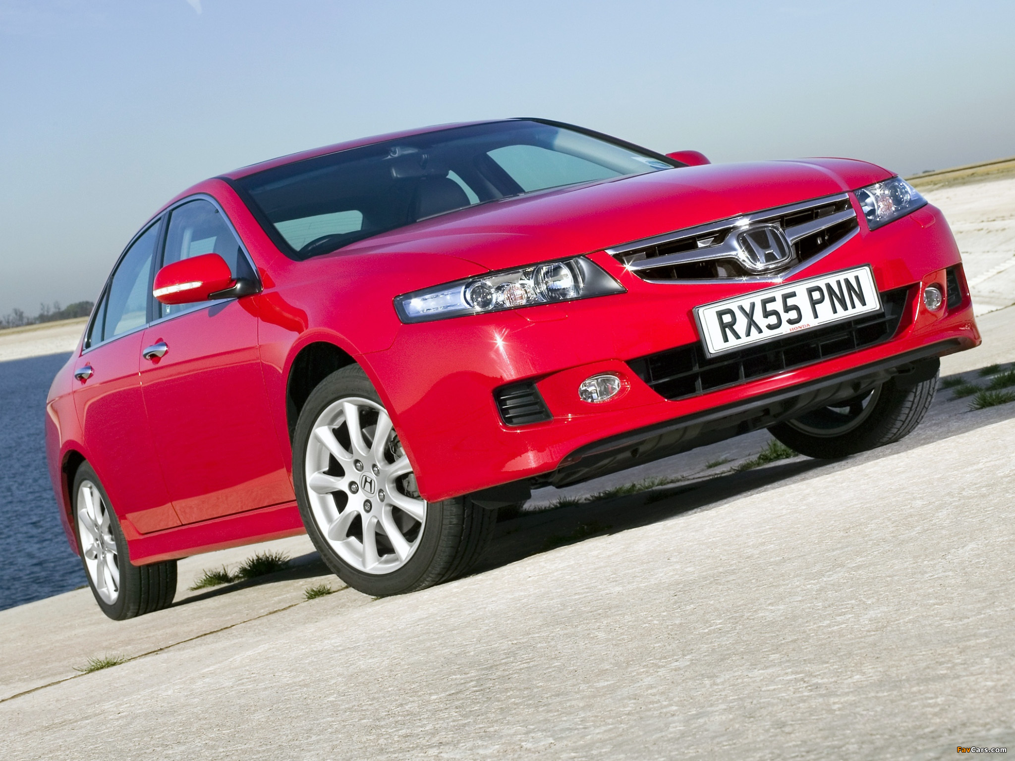 Photos of Honda Accord Sedan UK-spec (CL) 2006–08 (2048 x 1536)