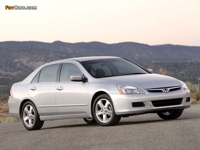 Photos of Honda Accord Sedan US-spec 2006–07 (640 x 480)
