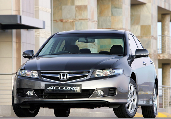 Photos of Honda Accord Sedan ZA-spec (CL) 2006–08