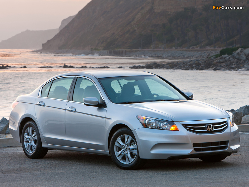 Photos of Honda Accord Sedan SE US-spec 2011–12 (800 x 600)