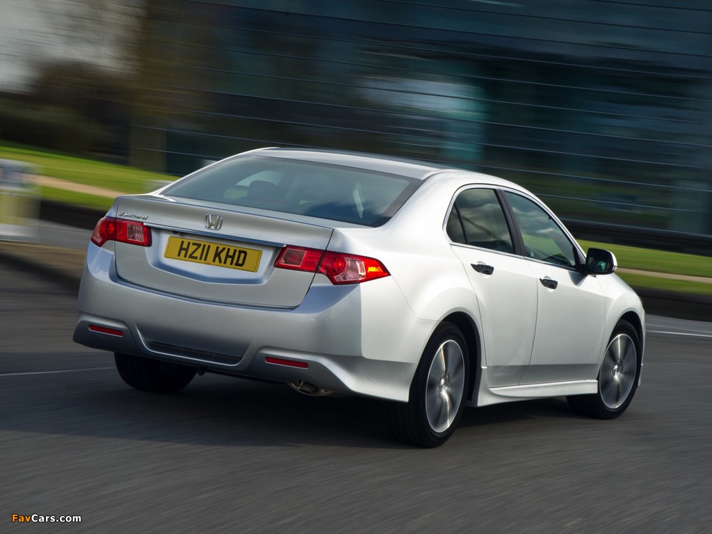 Photos of Honda Accord Sedan UK-spec (CU) 2011 (1024 x 768)