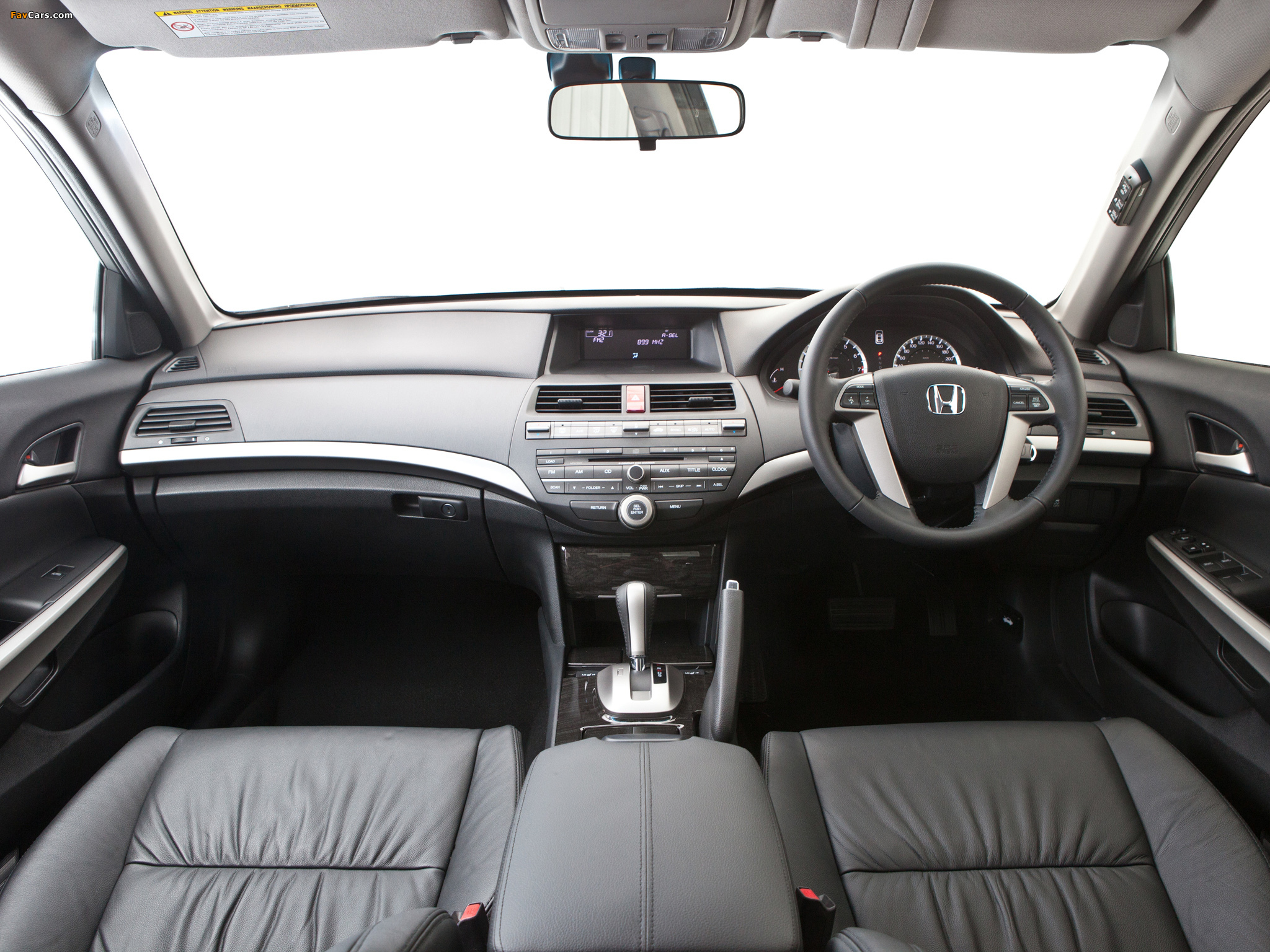 Photos of Honda Accord Sedan AU-spec 2011–12 (2048 x 1536)