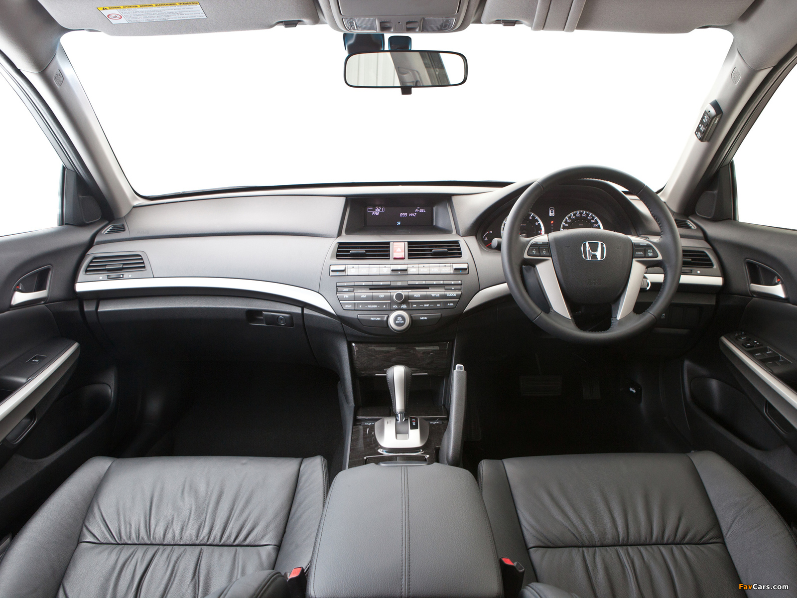Photos of Honda Accord Sedan AU-spec 2011–12 (1600 x 1200)