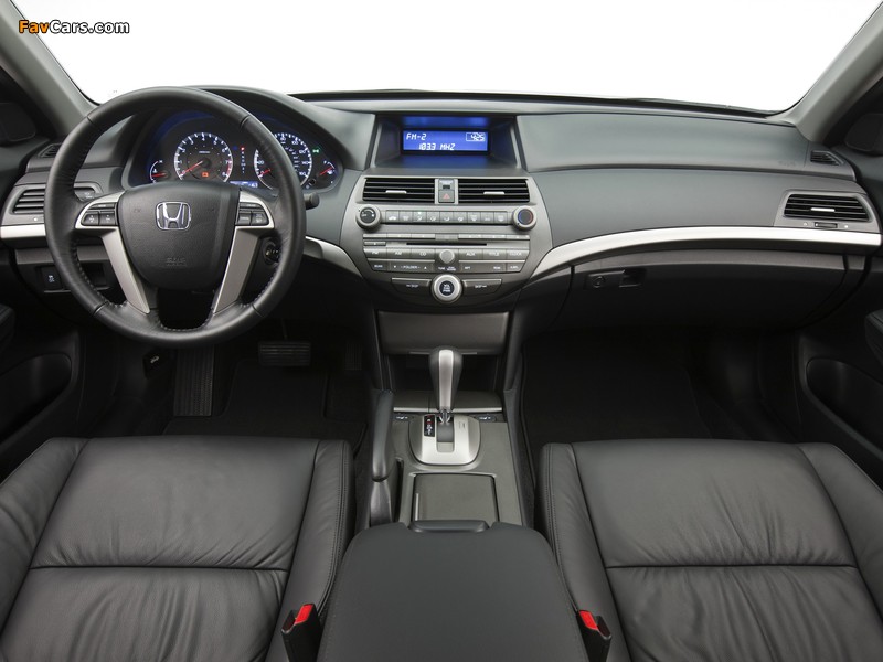 Photos of Honda Accord Sedan SE US-spec 2011–12 (800 x 600)