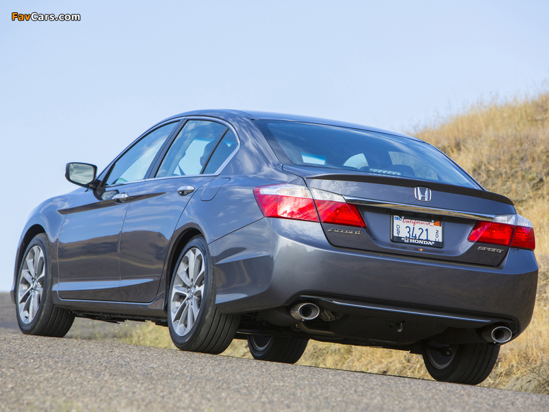 Photos of Honda Accord Sport Sedan 2012 (800 x 600)