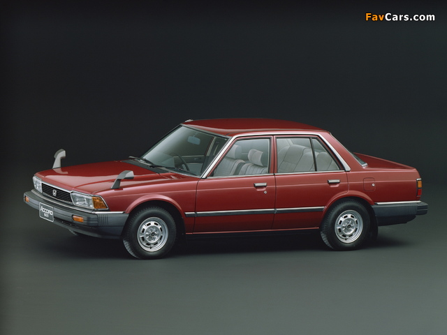 Pictures of Honda Accord Sedan 1981–85 (640 x 480)