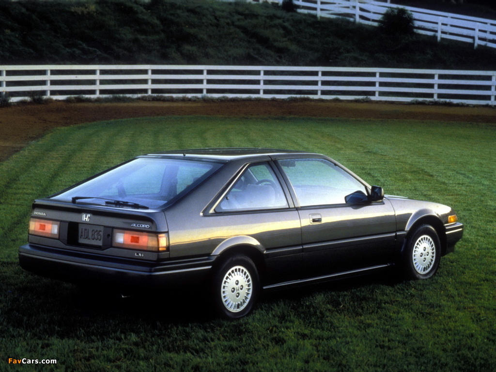 Pictures of Honda Accord Hatchback US-spec (CA) 1986–89 (1024 x 768)