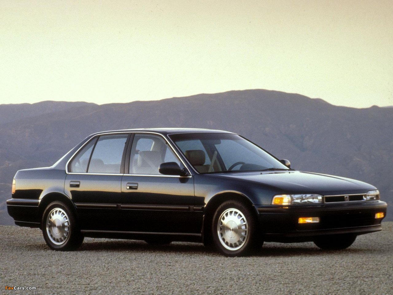 Pictures of Honda Accord Sedan US-spec (CB) 1990–93 (1280 x 960)