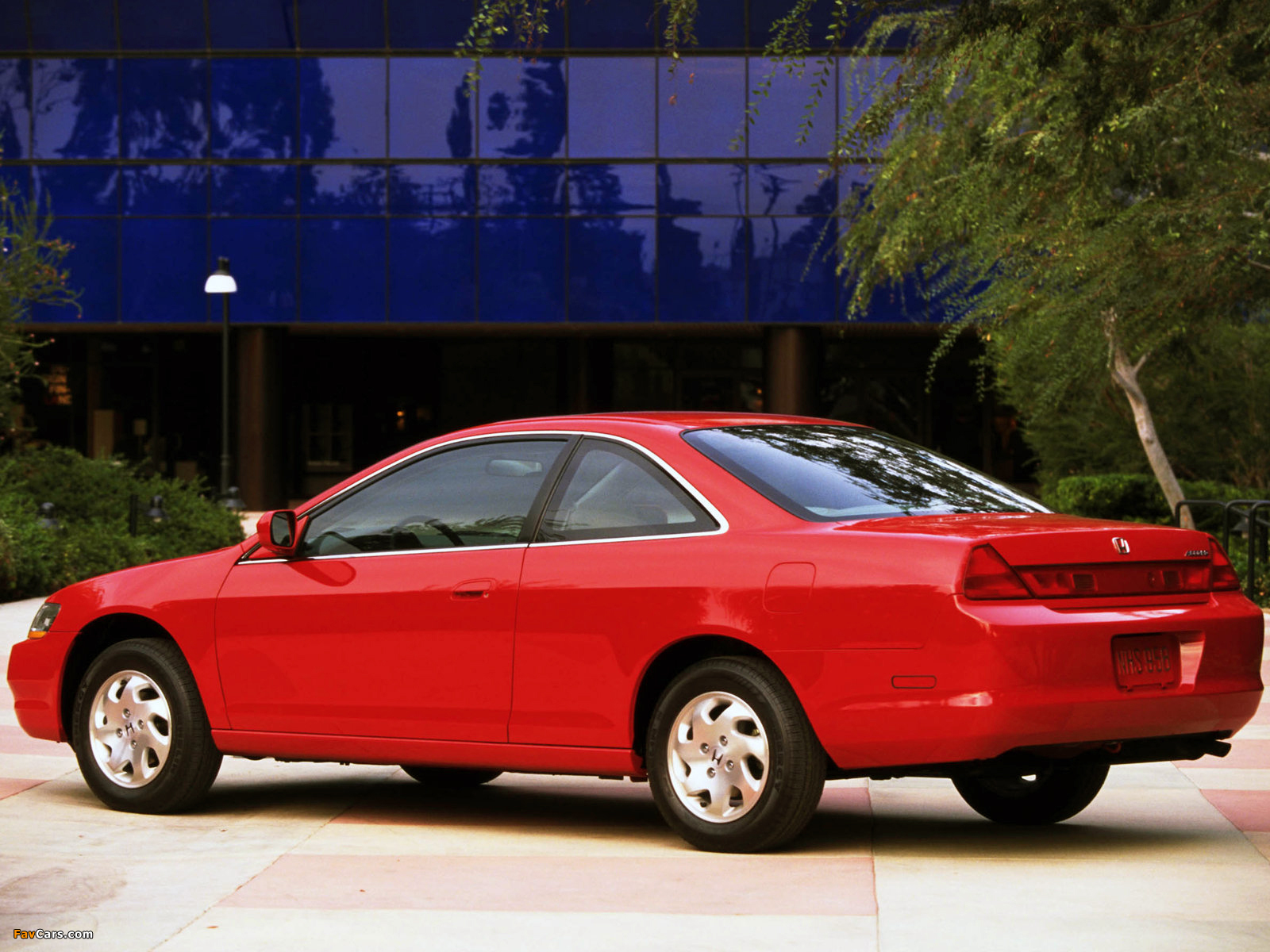 Pictures of Honda Accord Coupe US-spec 1998–2002 (1600 x 1200)