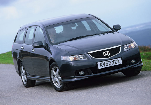 Pictures of Honda Accord Type-S Tourer (CM2) 2003–06