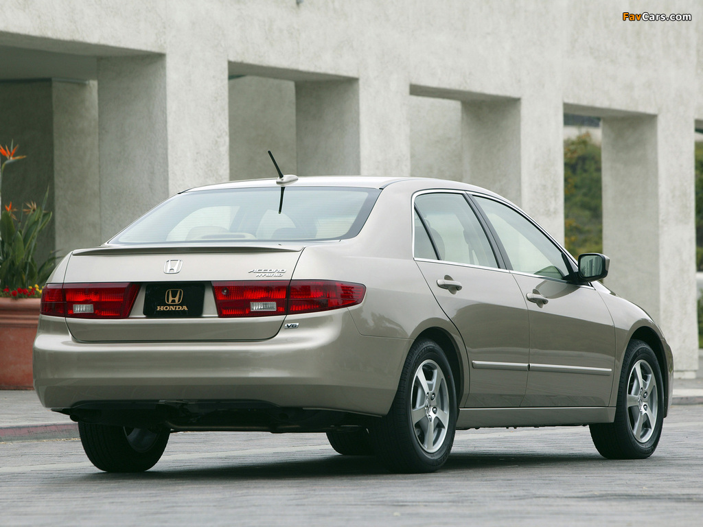 Pictures of Honda Accord Hybrid US-spec 2005–06 (1024 x 768)