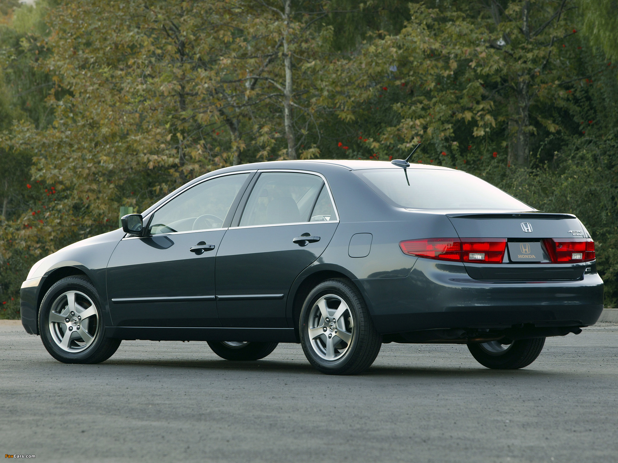 Pictures of Honda Accord Hybrid US-spec 2005–06 (2048 x 1536)