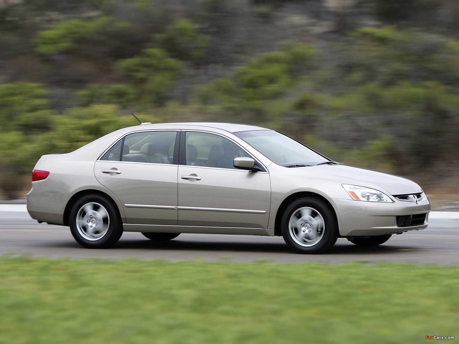 Pictures of Honda Accord Hybrid US-spec 2005–06 (1600 x 1200)