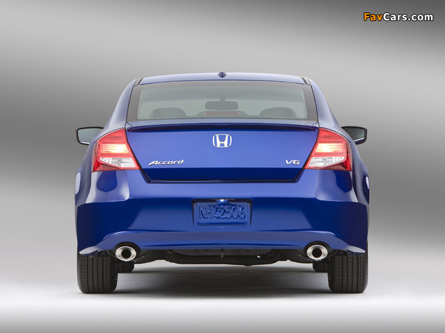 Pictures of Honda Accord Coupe US-spec 2010–12 (640 x 480)