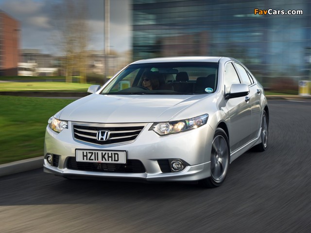 Pictures of Honda Accord Sedan UK-spec (CU) 2011 (640 x 480)