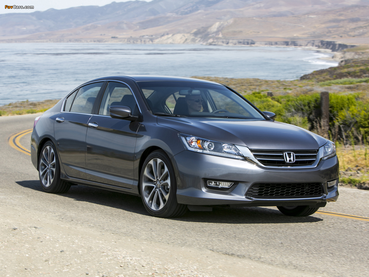 Pictures of Honda Accord Sport Sedan 2012 (1280 x 960)