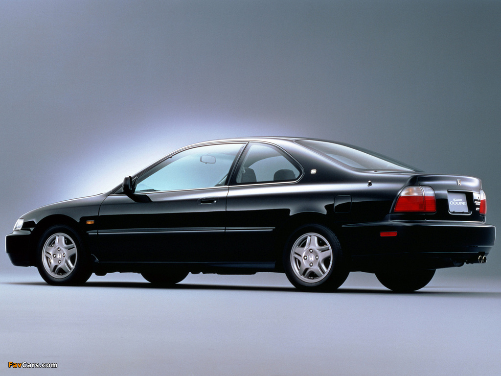 Honda Accord SiR Coupe (CD8) 1996–98 wallpapers (1024 x 768)